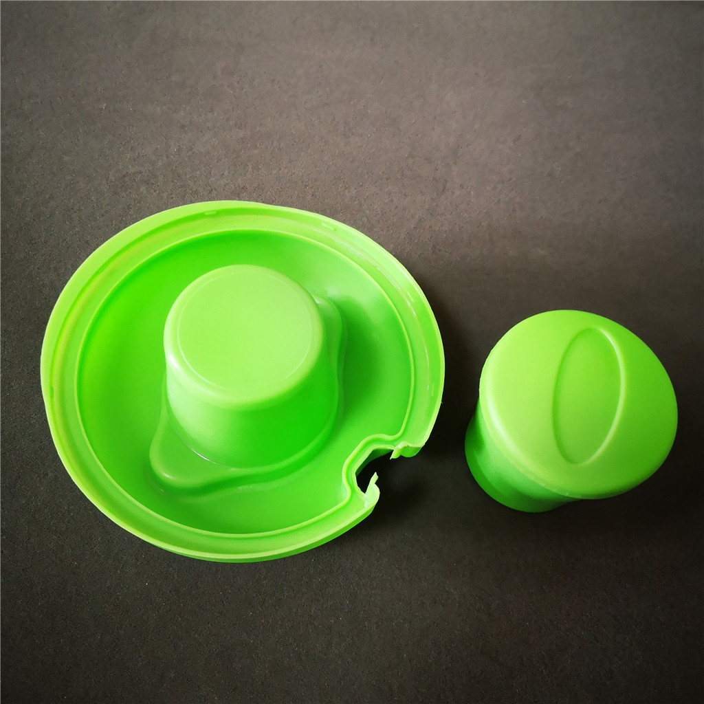 Plastic salad shaker cups with fork and dressing Xiamen Sunglan Imp